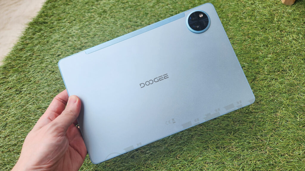 DOOGEE U11の特徴【価格以上の快適性で仕事がはかどる】