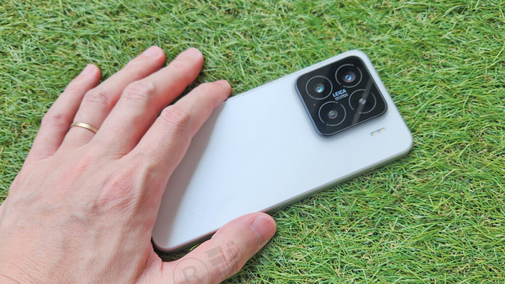 Xiaomi 15 の特徴【Xiaomiの“本気”が詰まったフラッグシップ】