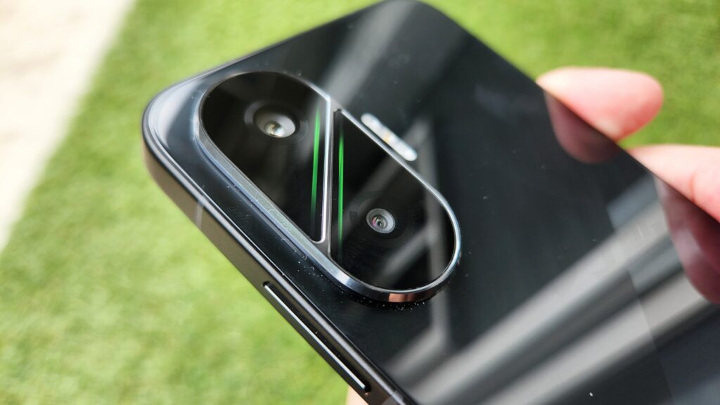 POCO F7 のカメラ【5000万画素＆OIS対応】