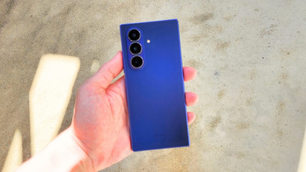 Galaxy Z Fold 7 で使える対応バンド【全キャリアOK】