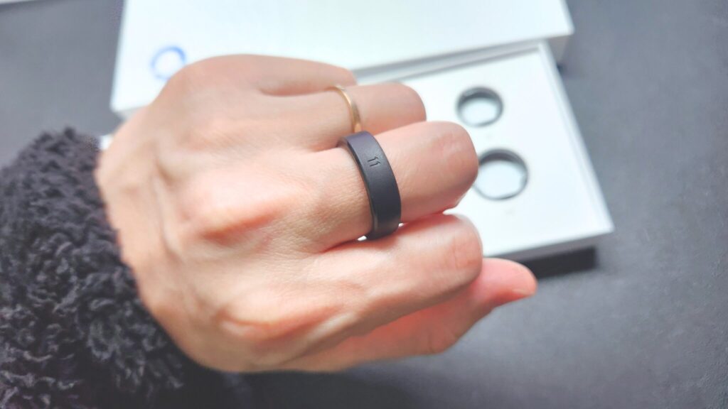 中指がしっくりきたので11号を選んだ。