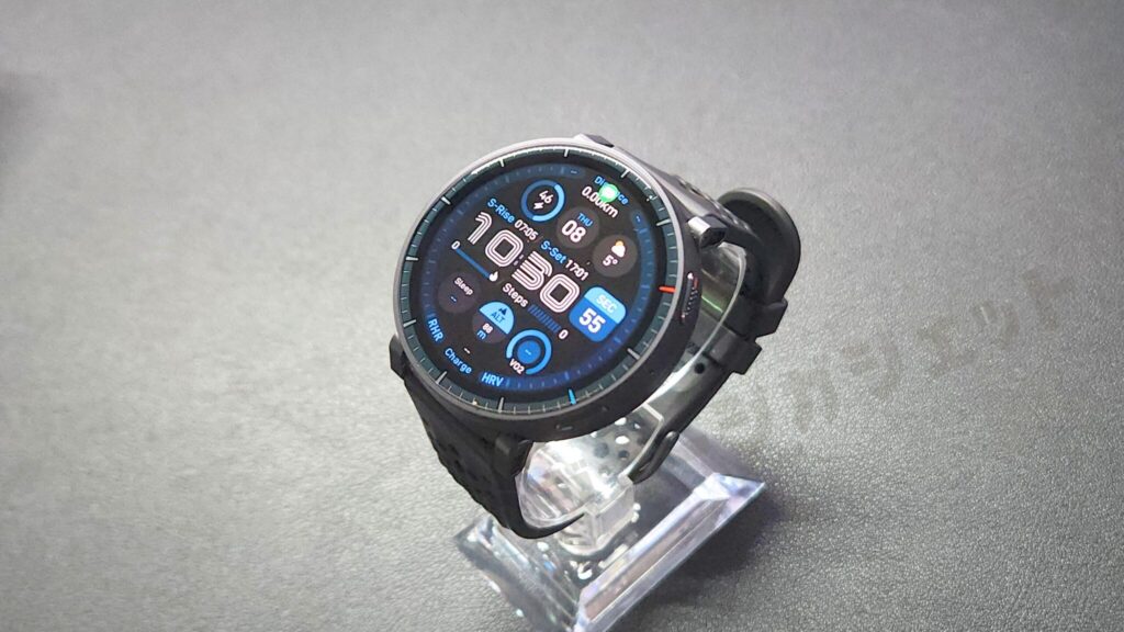 右側面：右上ボタン（アプリ）、右下ボタン（ワークアウト）