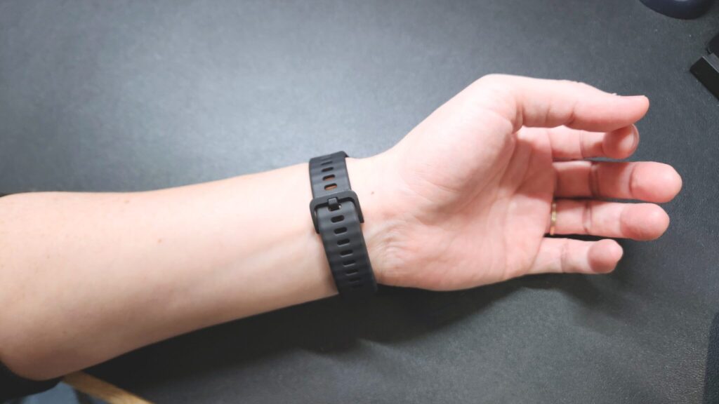 装着感【バンドタイプだからスリム&軽量】