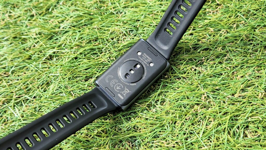 HUAWEI Band 11 Pro のバッテリー【最大14日間】