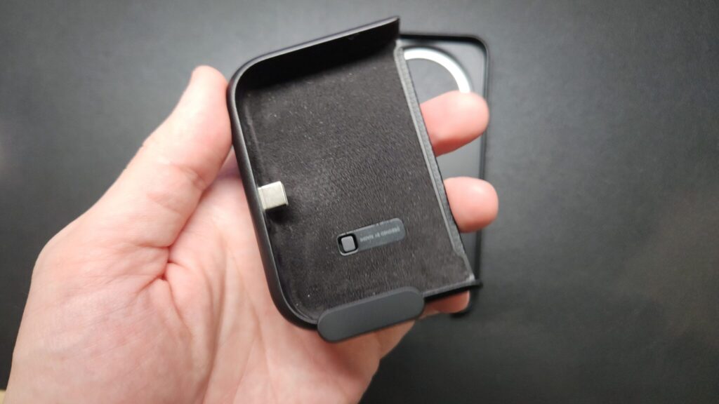 ⑤ 2000mAhバッテリーで撮影時間を延長