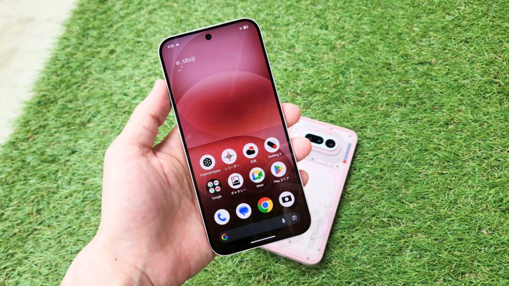 Nothing Phone (4a) Pro のディスプレイ【Nothing史上最も明るい5,000ニト】