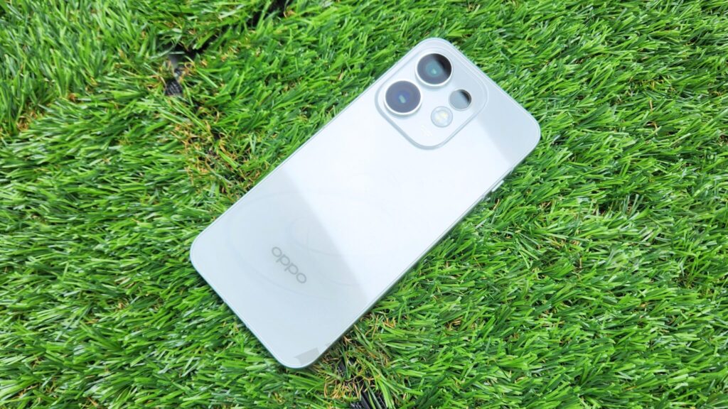 OPPO Reno16 5G レビュー｜全カメラ5,000万画素×6,700mAhの高コスパミドル機を徹底解説